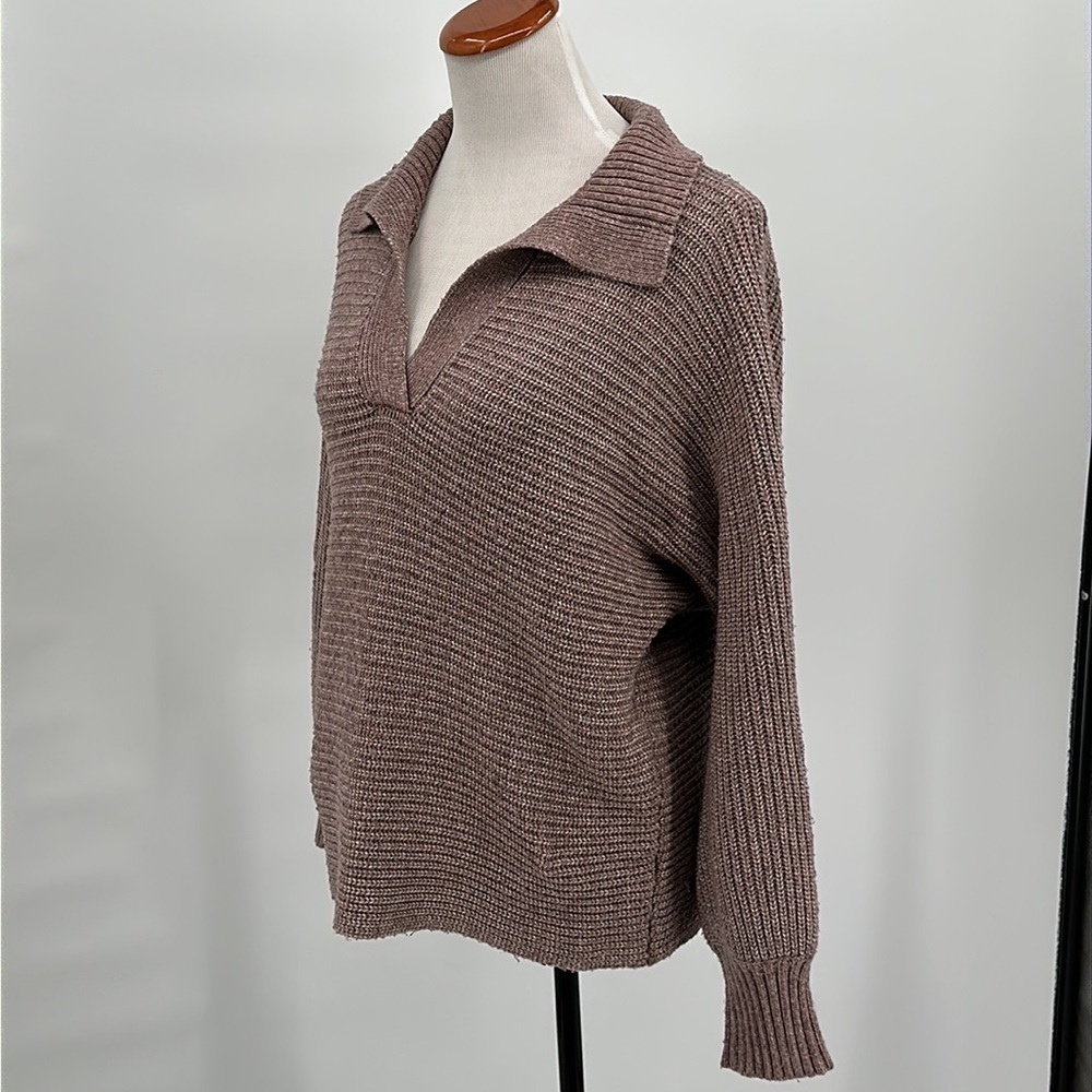 Cupcakes and Cashmere Dusty Rose Collared Split Neck Sweater Size Large - Picture 3 of 10